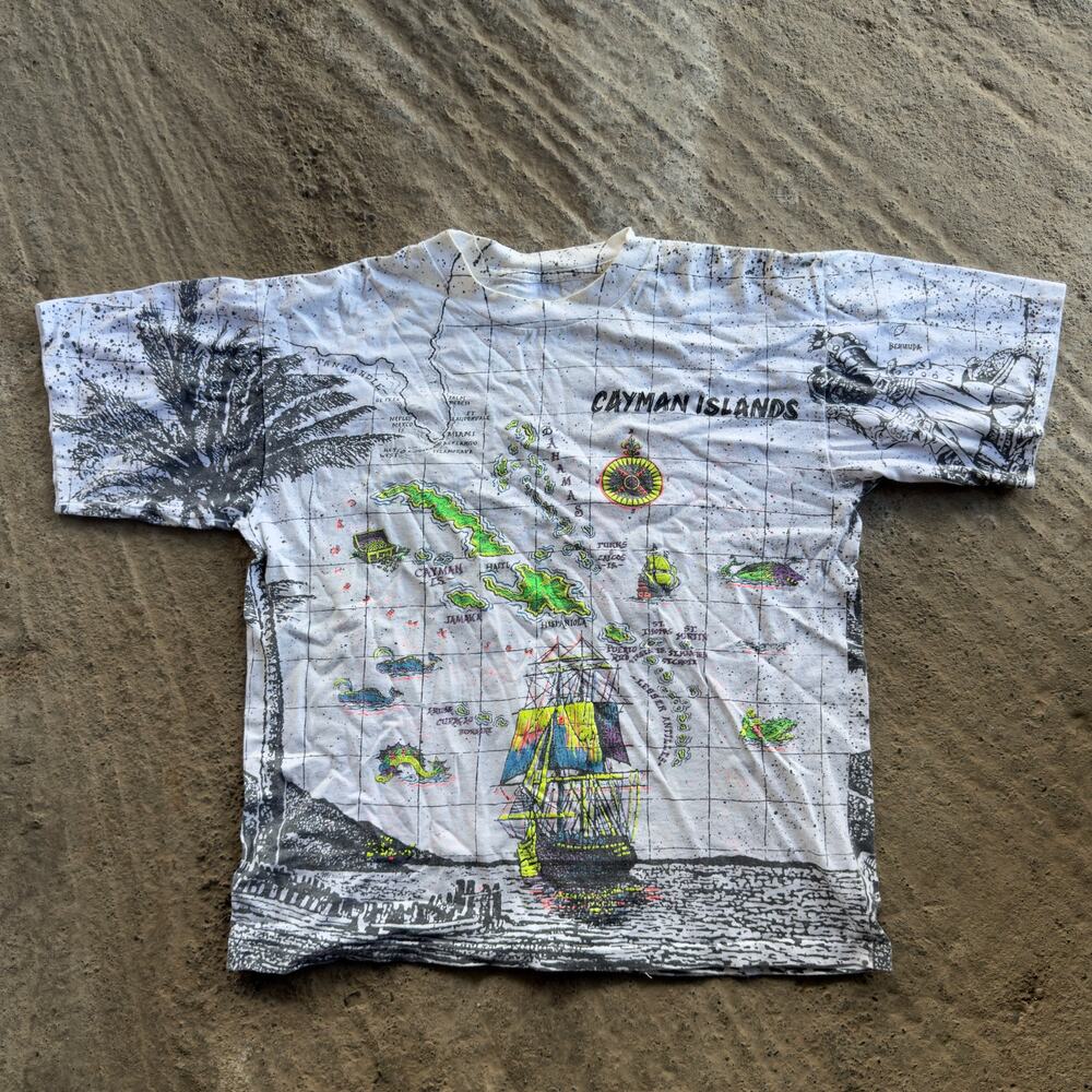 VINTAGE CAYMAN ISLANDS AOP ALL OVER PRINT GRAPHIC TEE SHIRT TRAVEL MAP FITS LRG